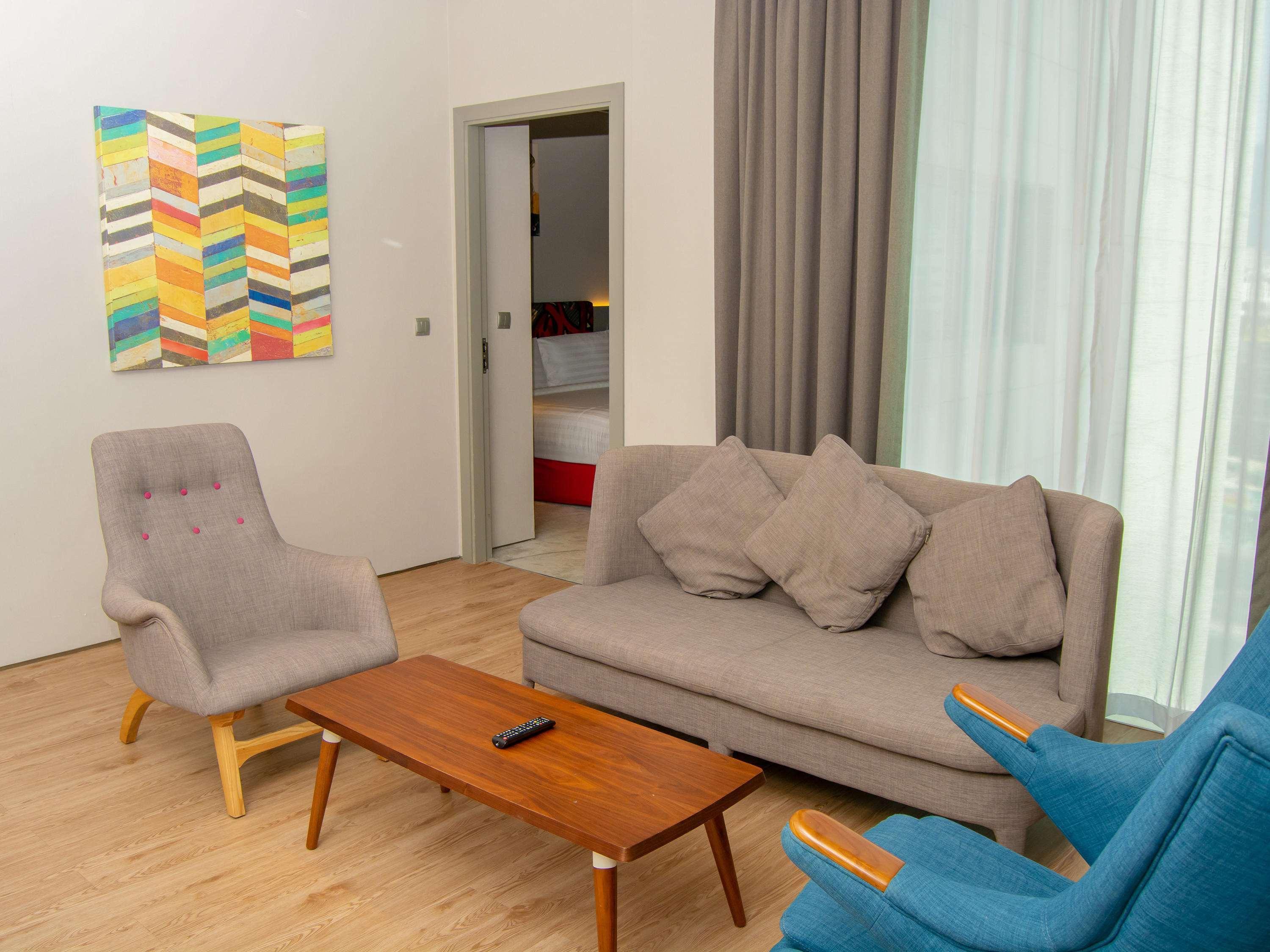 Ibis Styles Dubai Jumeira מראה חיצוני תמונה